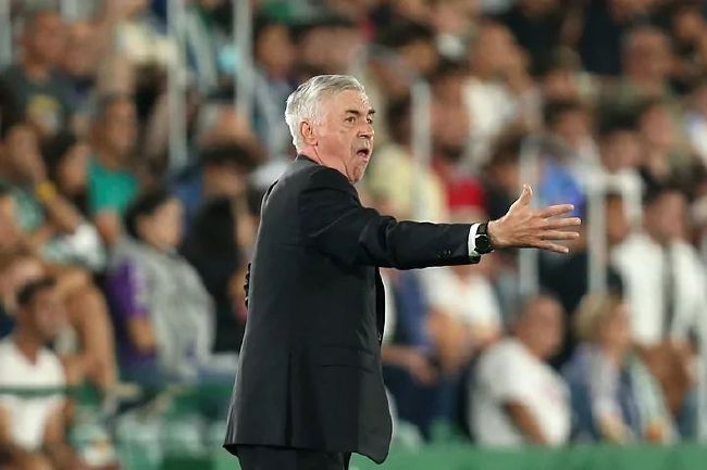 在国米4-0击败乌迪内斯的比赛中，索默再次完成了零封。